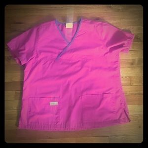 Urbane Scrub Top XL